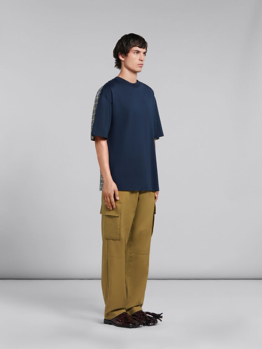 DEEP BLUE BIO COTTON T-SHIRT WITH CHECKED BACK - 5