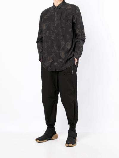 The Viridi-anne insect print button-up shirt outlook