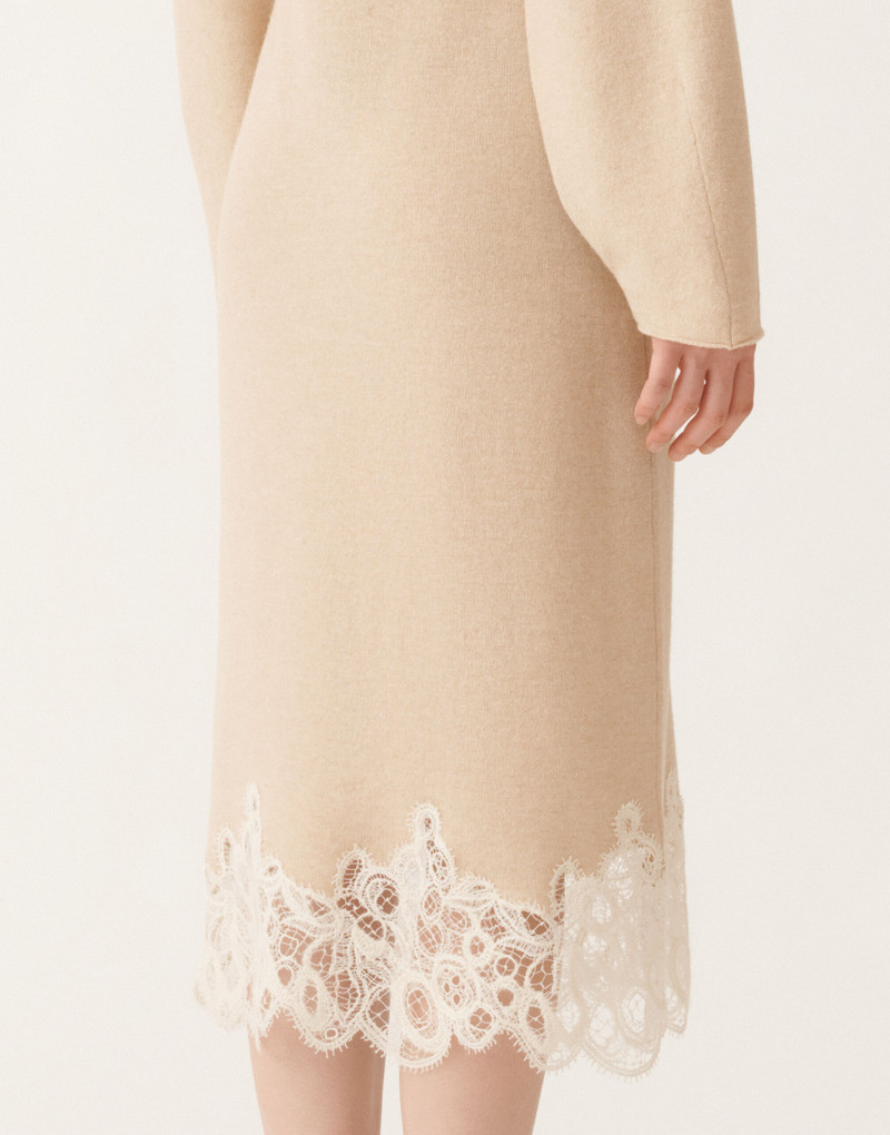 Platinum dress with macramé lace 5