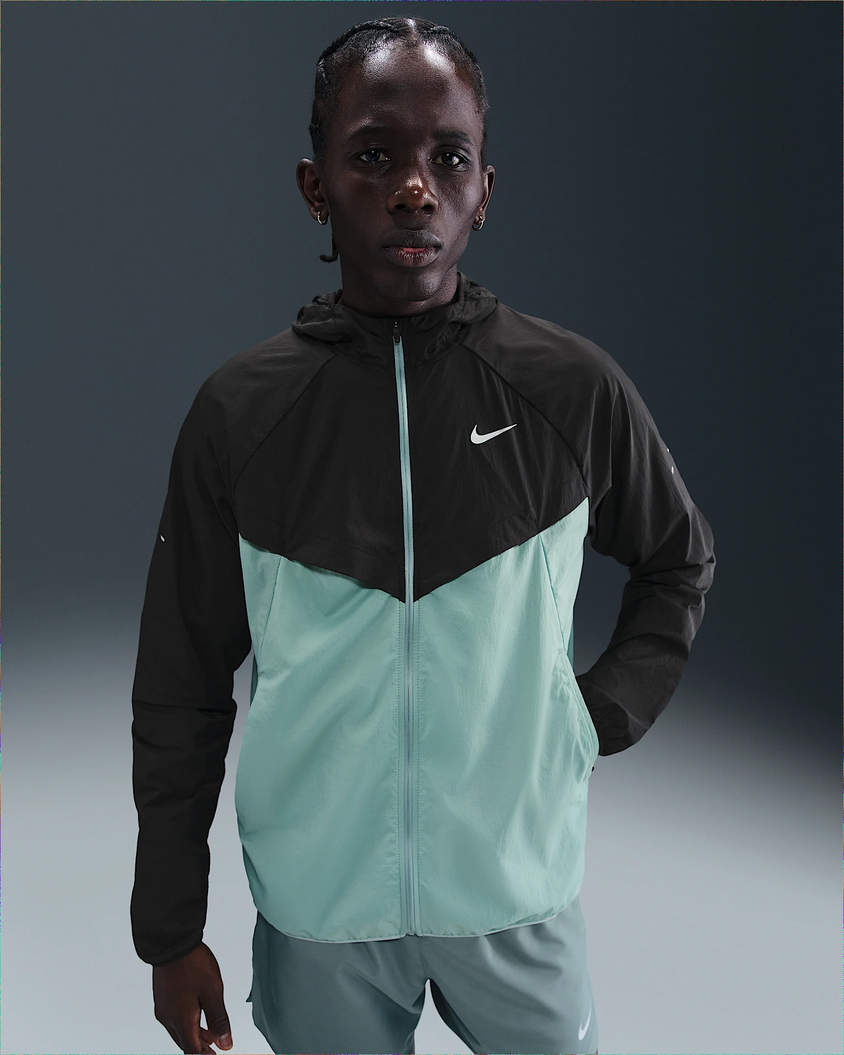 Nike Stride Men's Repel UV Running Jacket - 1