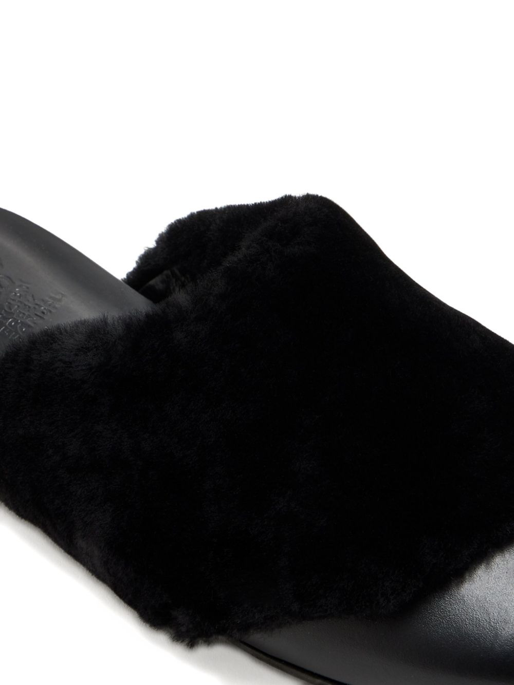 Thyone mules - 4