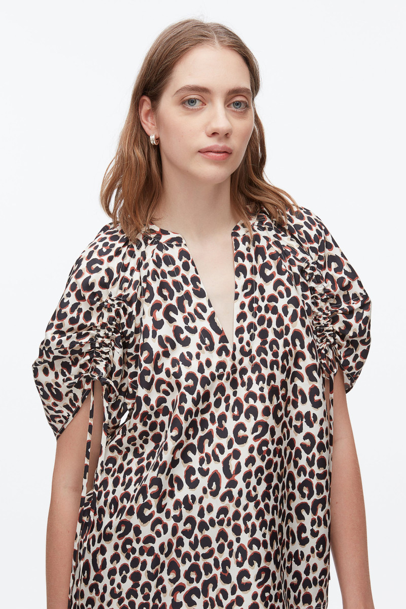 Leopard Ruched Sleeve Top 6
