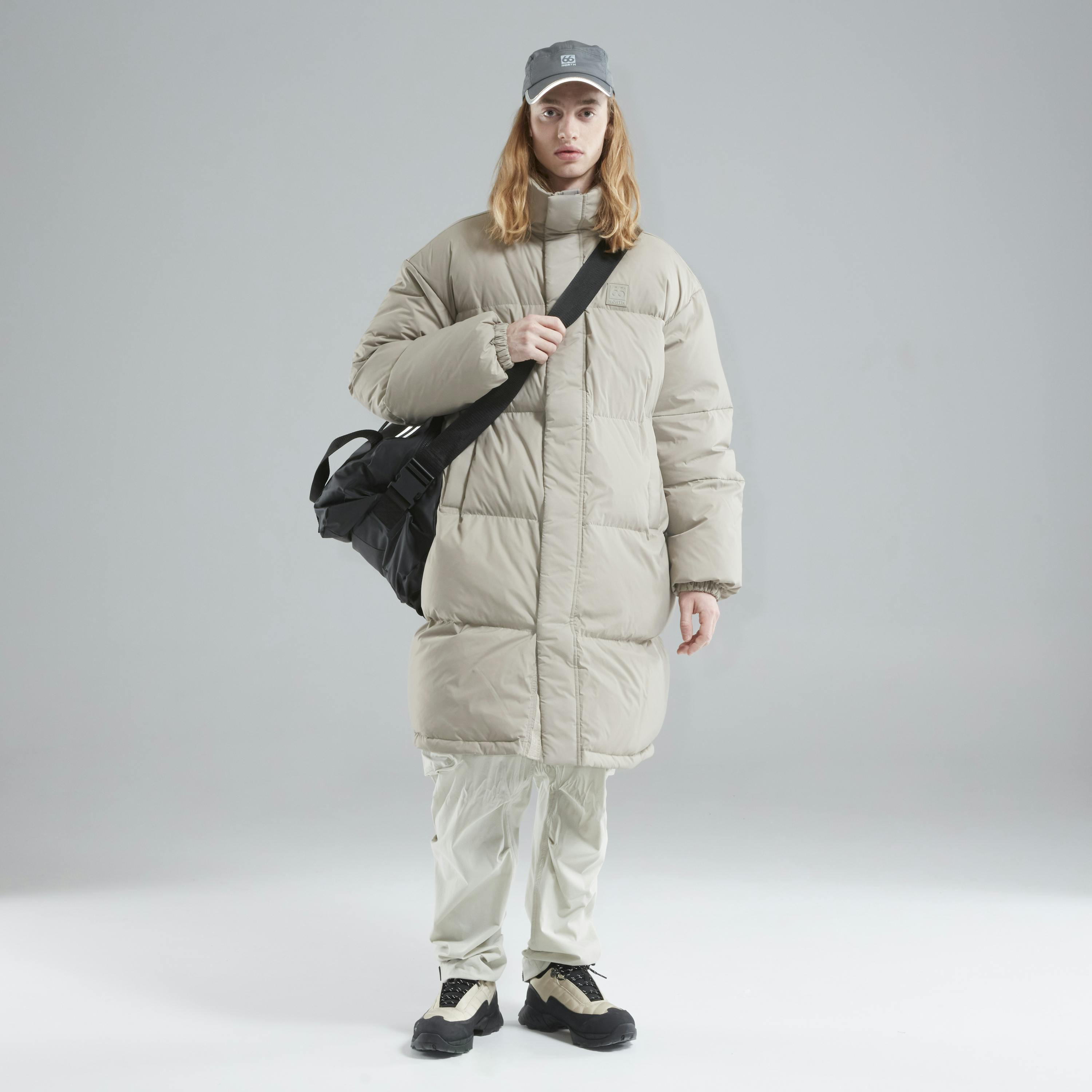 Dyngja Down Coat (Unisex) - 2