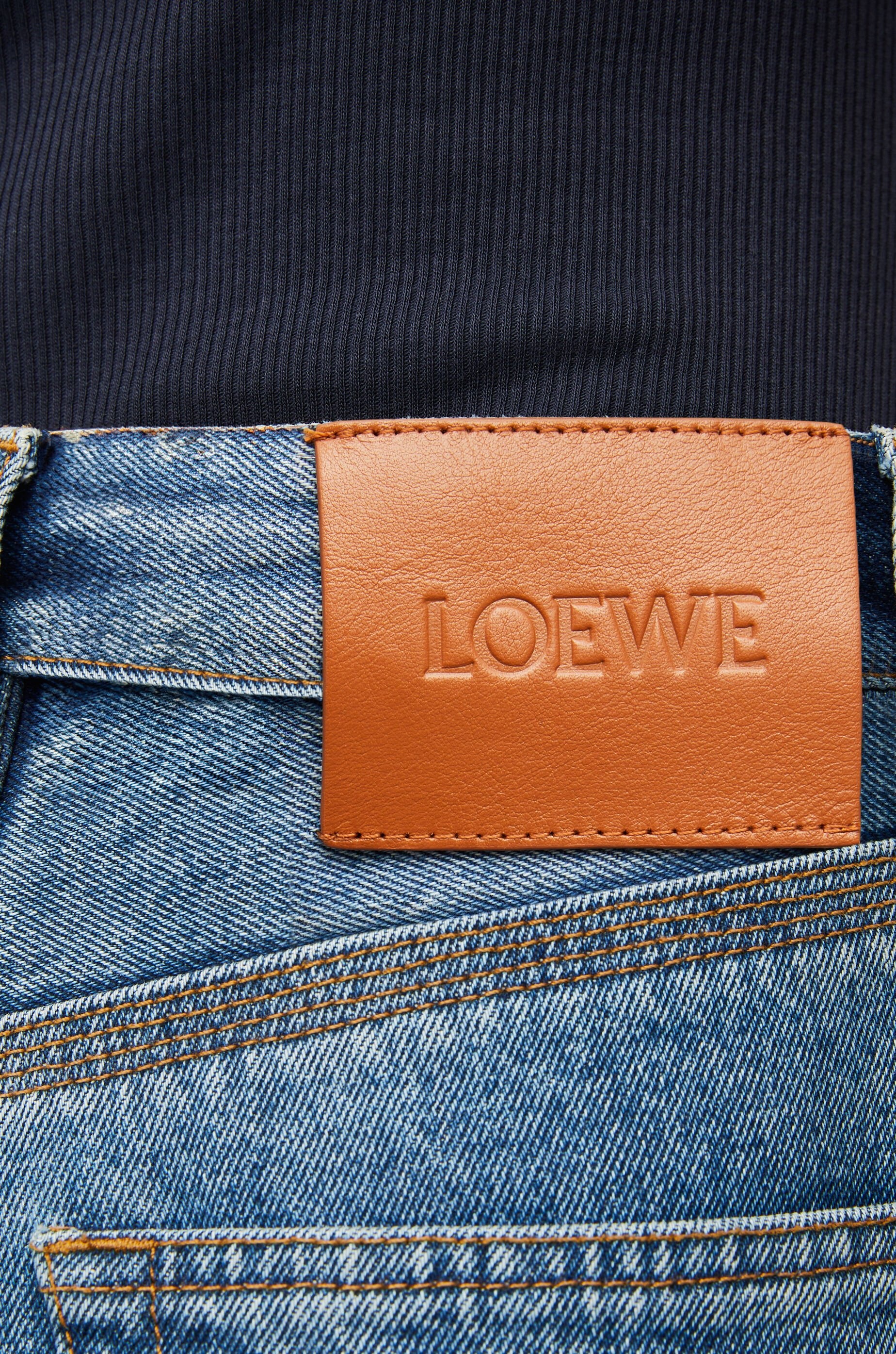 Anagram cropped jeans in denim - 5