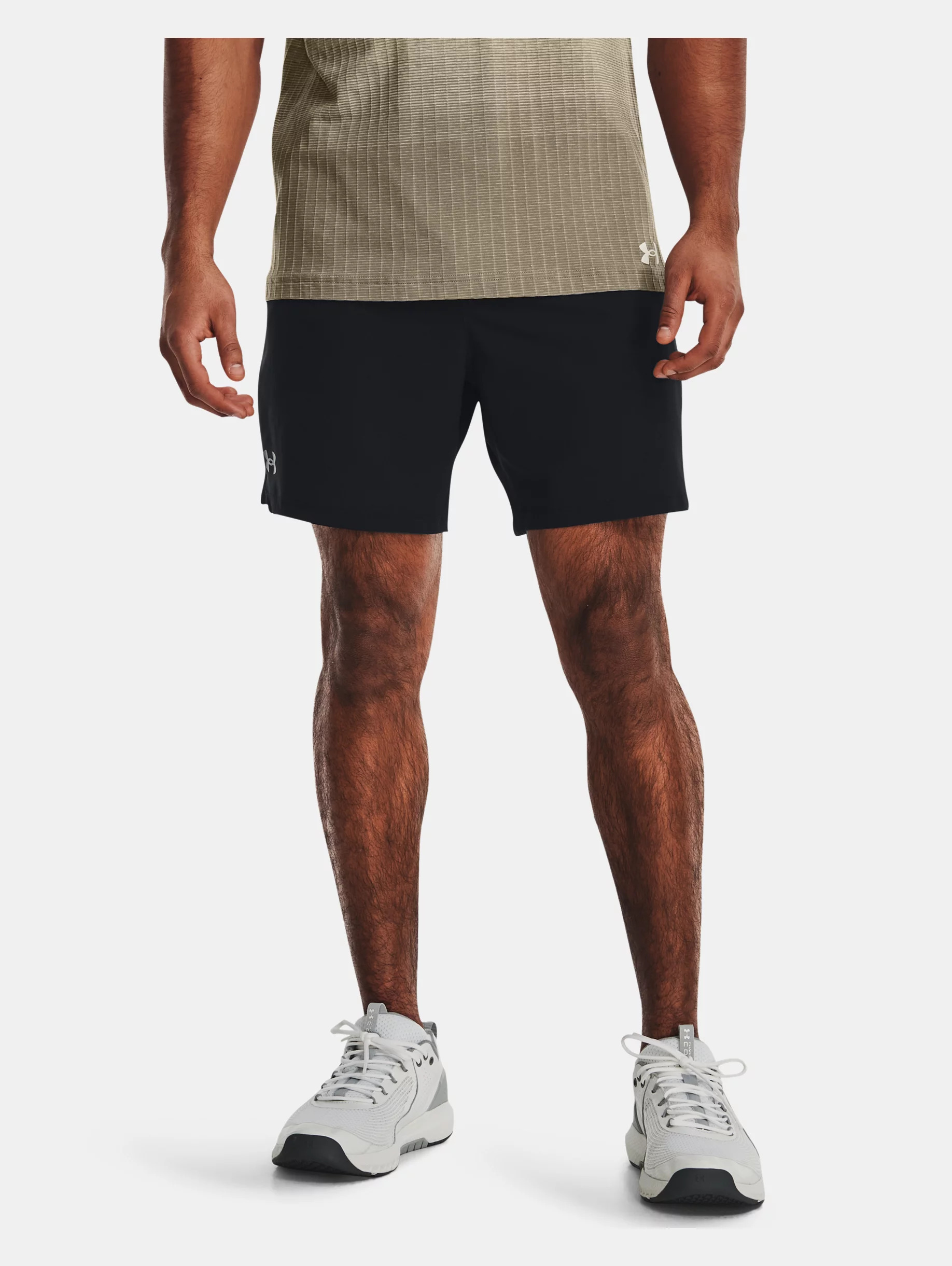 Men's UA Vanish Woven 6" Shorts - 2