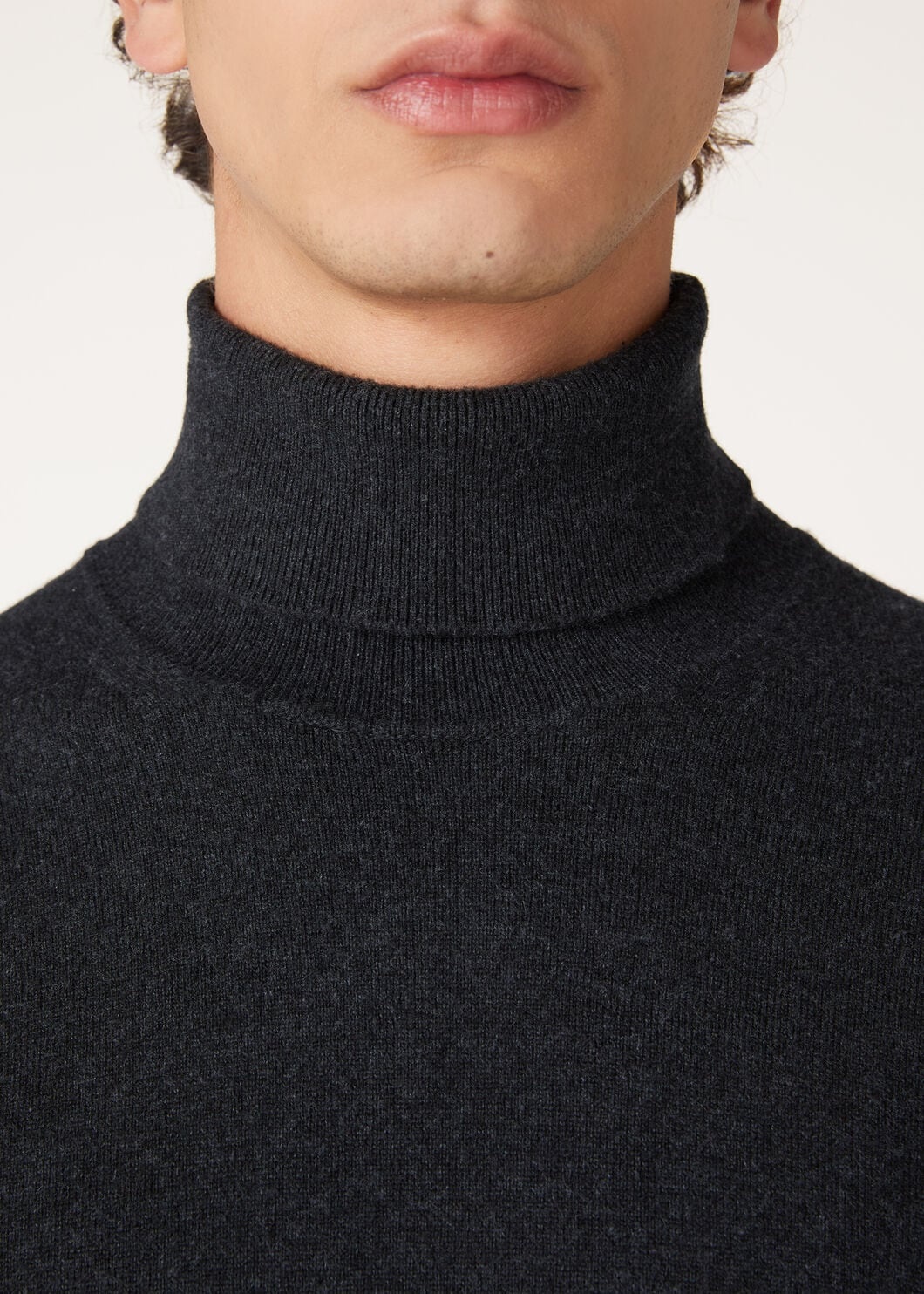 Classic Turtleneck - 3