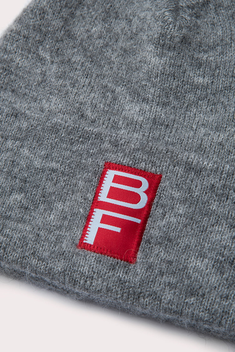 BY FAR SOLID HAT GREY ALPACA outlook