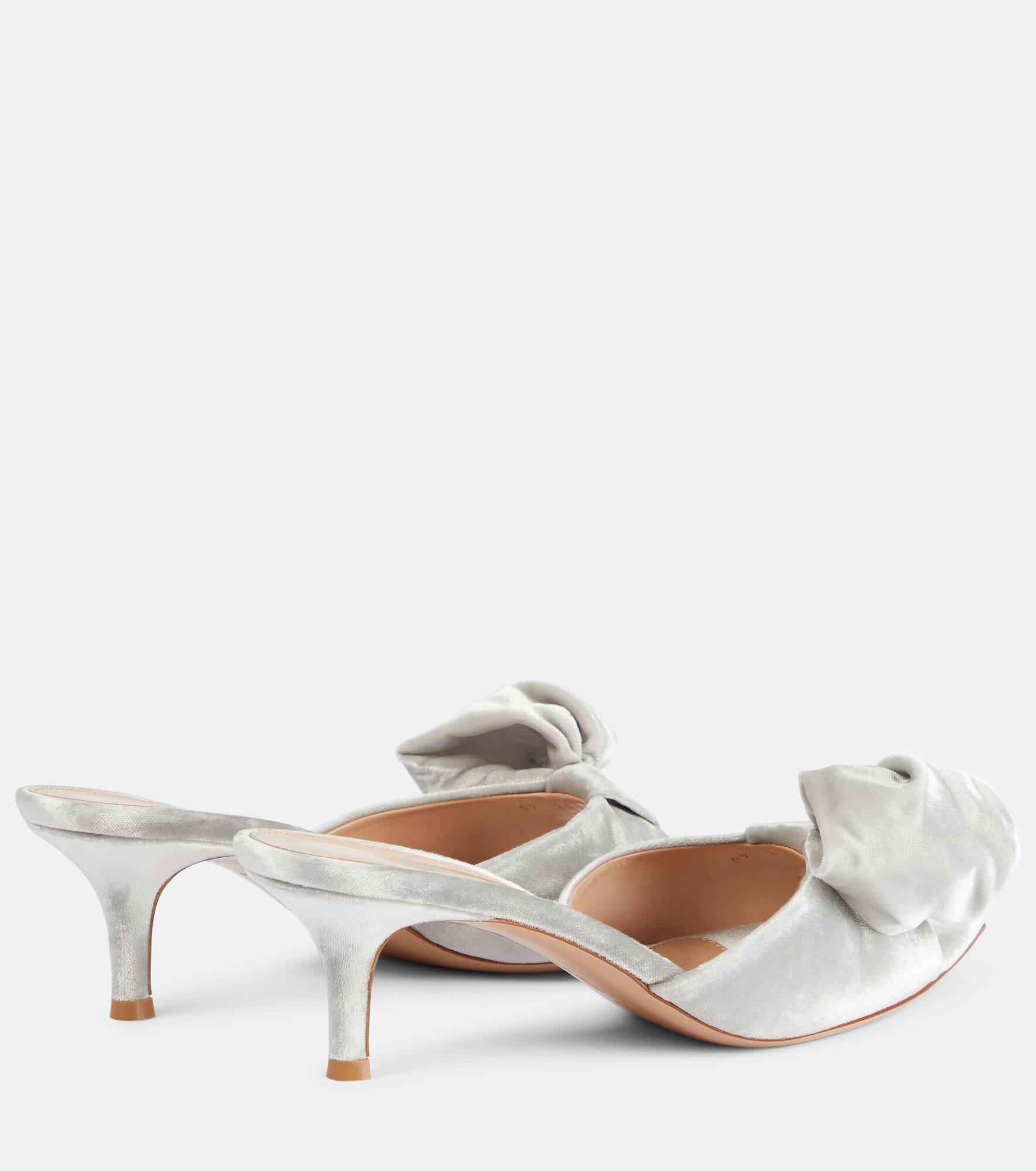 【Gianvito Rossi】 55 bow-detail velvet mules Gianvito Rossi 55 bow-detail velvet mules Gianvito Rossi