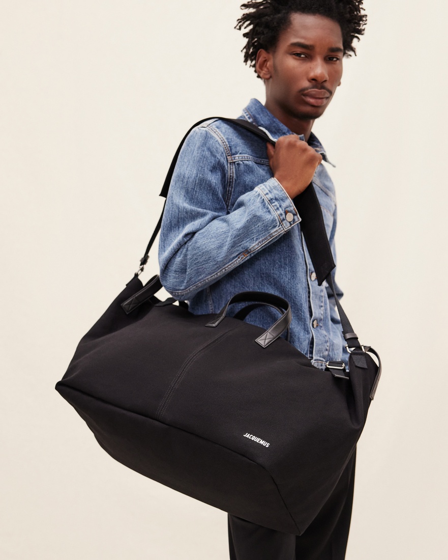 Shop Jacquemus Le Sac à Linge Canvas Tote