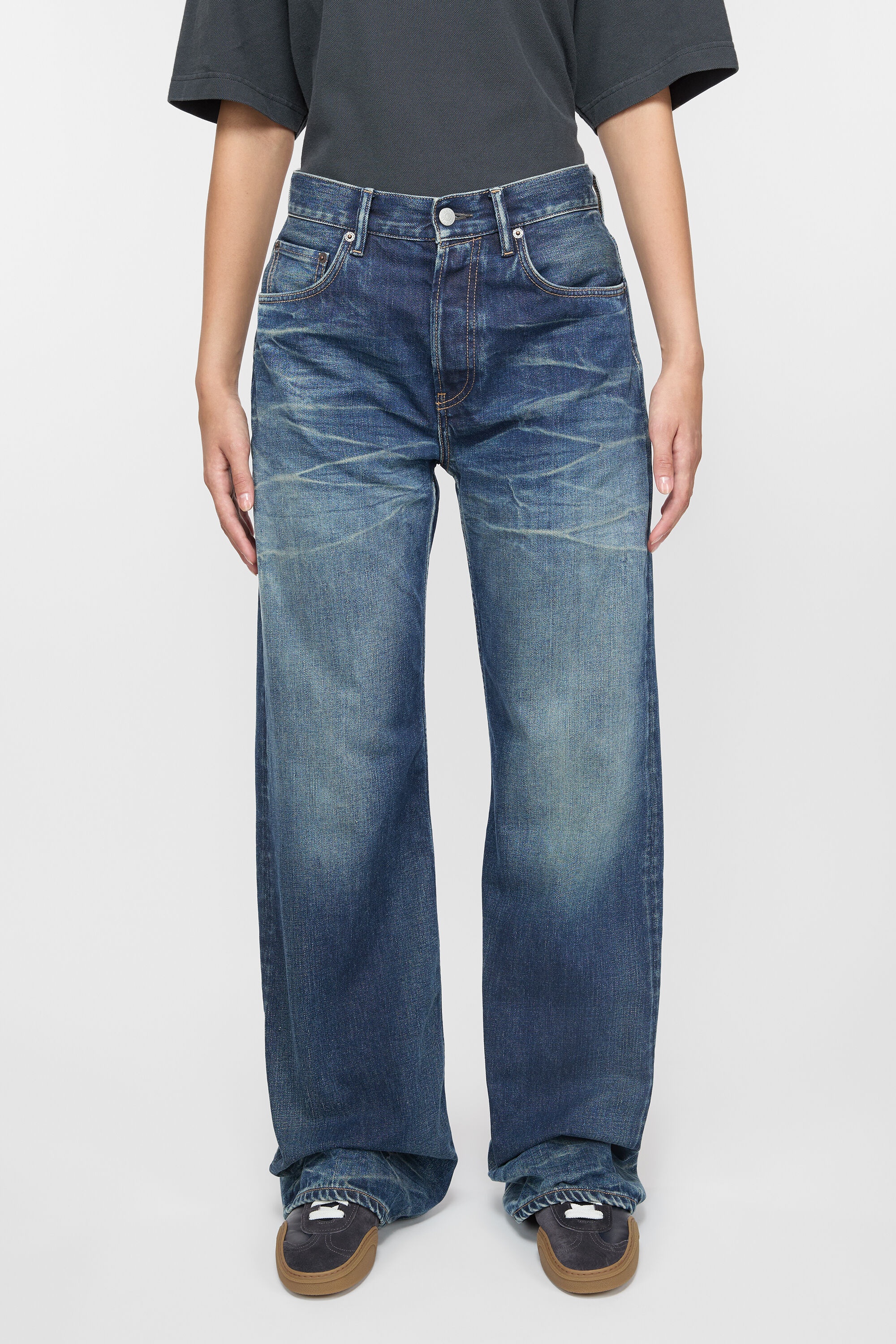 Loose fit jeans - 2021F - Mid Blue - 3