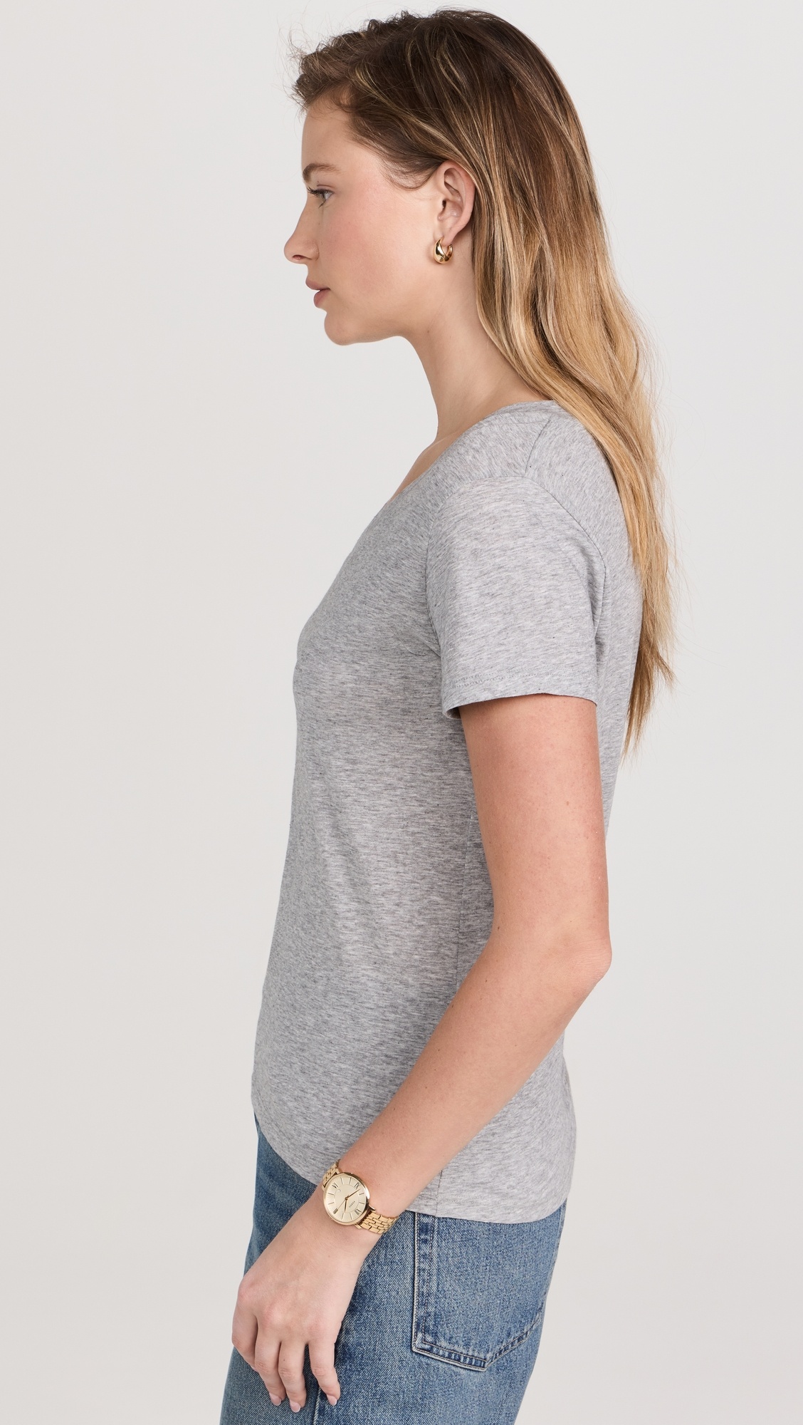 Essential V Neck Tee - 3