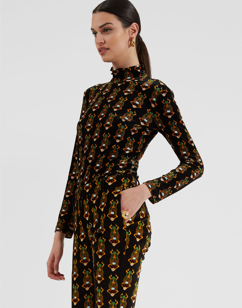 La DoubleJ Turtleneck outlook