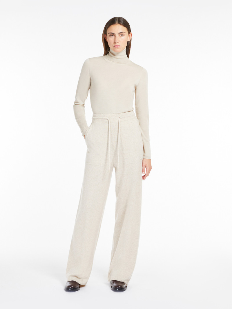 Max Mara VELOCE Lightweight cashmere turtleneck outlook