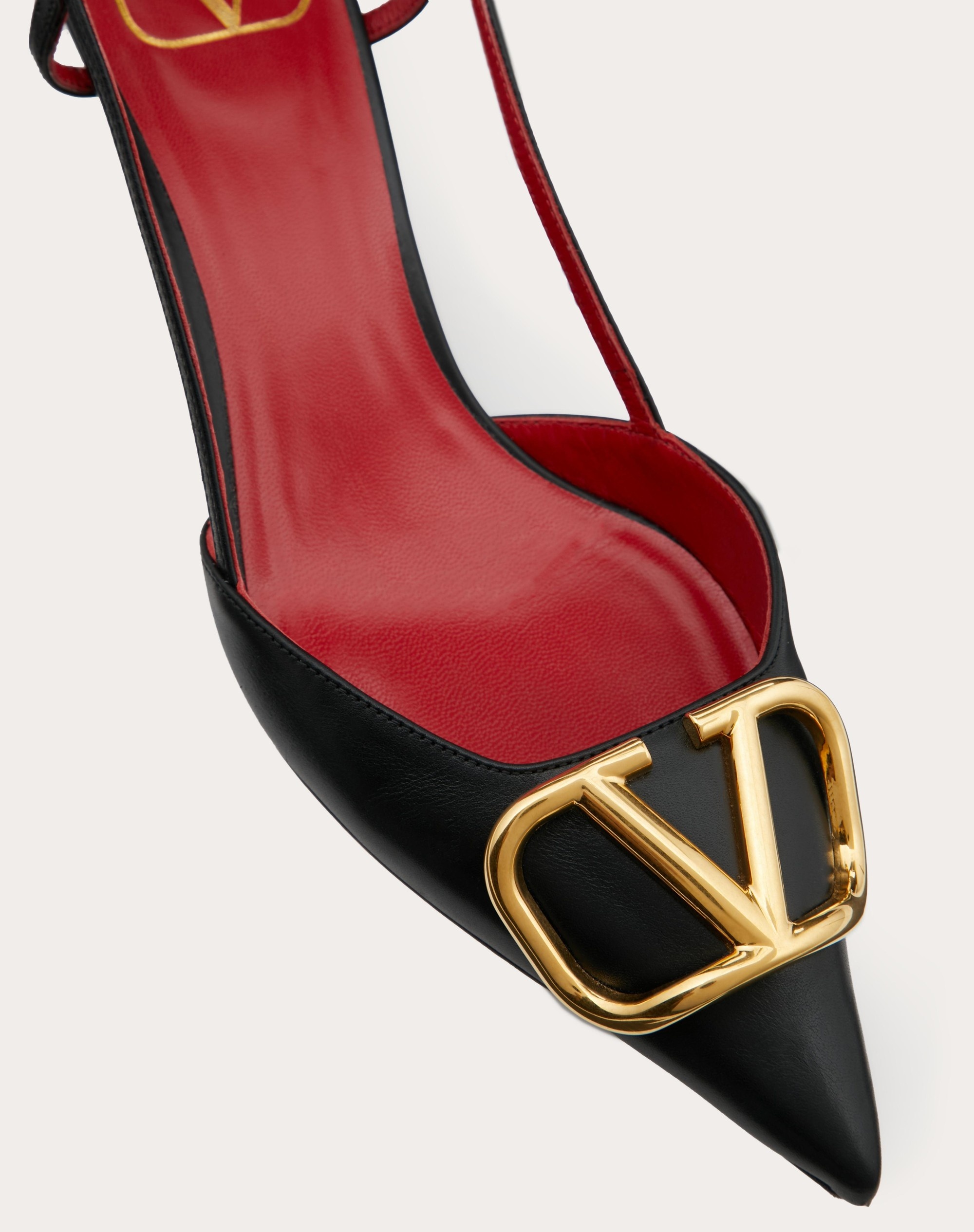 VLOGO SIGNATURE CALFSKIN SLINGBACK PUMP 40MM / 1.6 IN. - 5