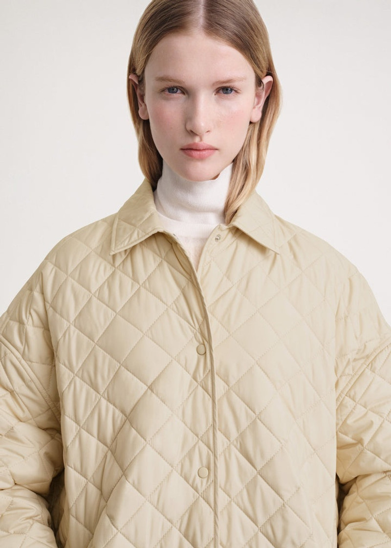 Quilted cocoon coat stone 5
