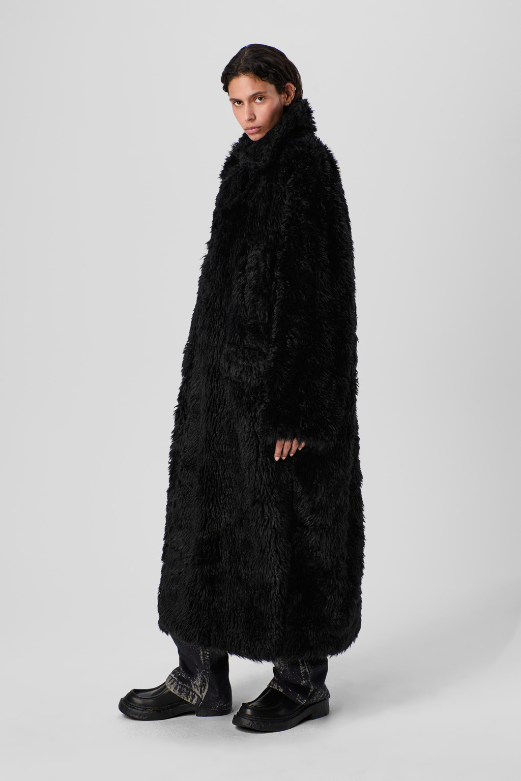 Black textured coat - 4