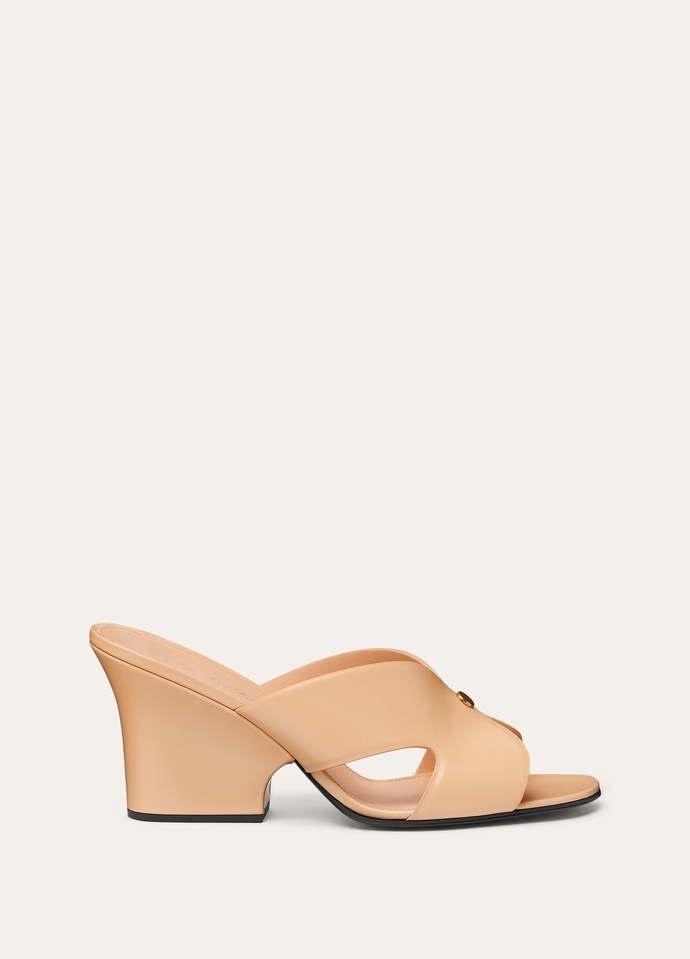 Vera Sandal - 1