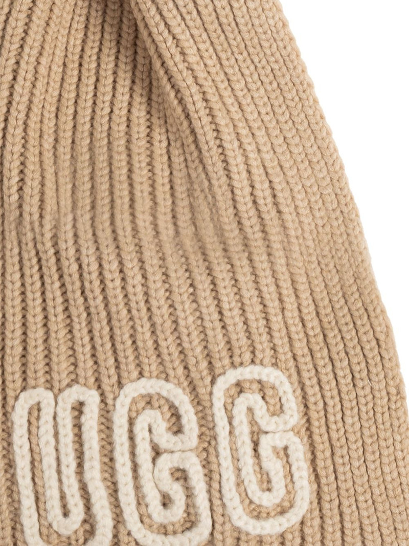 UGG ribbed logo scarf outlook