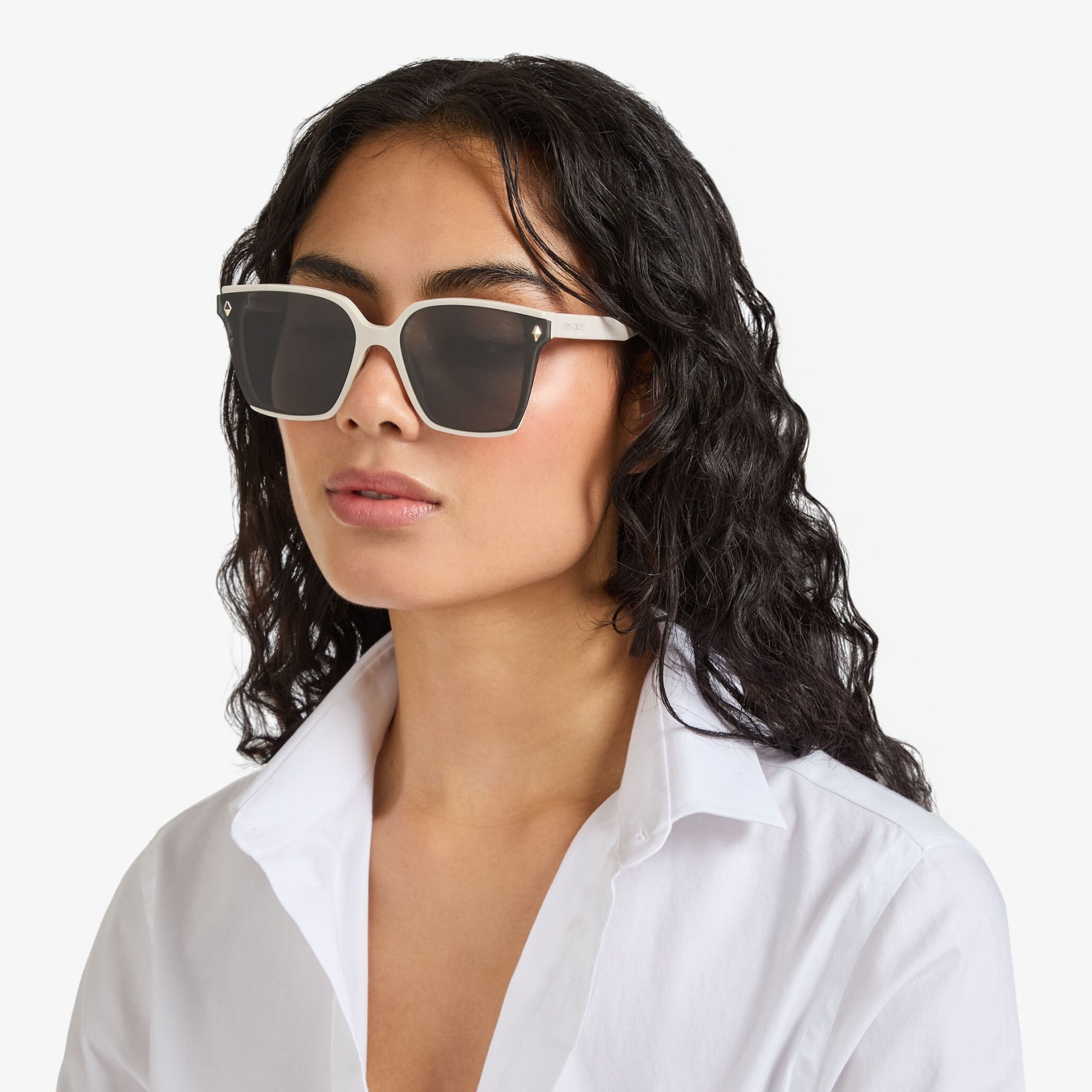 Ariya
White Square Sunglasses with Studs - 2