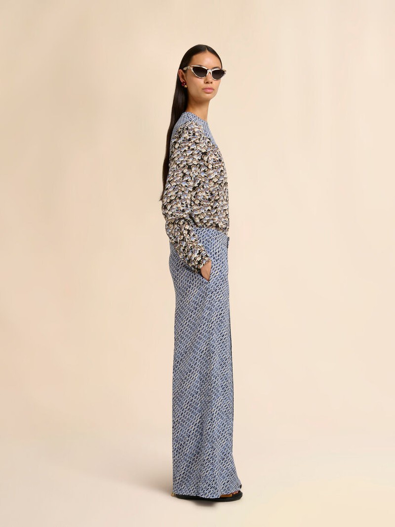 BLUE CRÊPE DE CHINE PANTS WITH CRISS CROSS PRINT 5