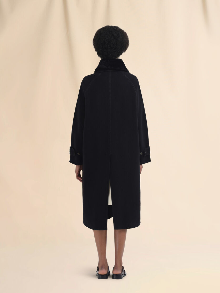 WOOL AND CASHMERE COAT WITH SHEARLING COLLAR - 3