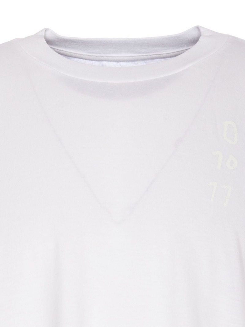 numbers-print T-shirt 4