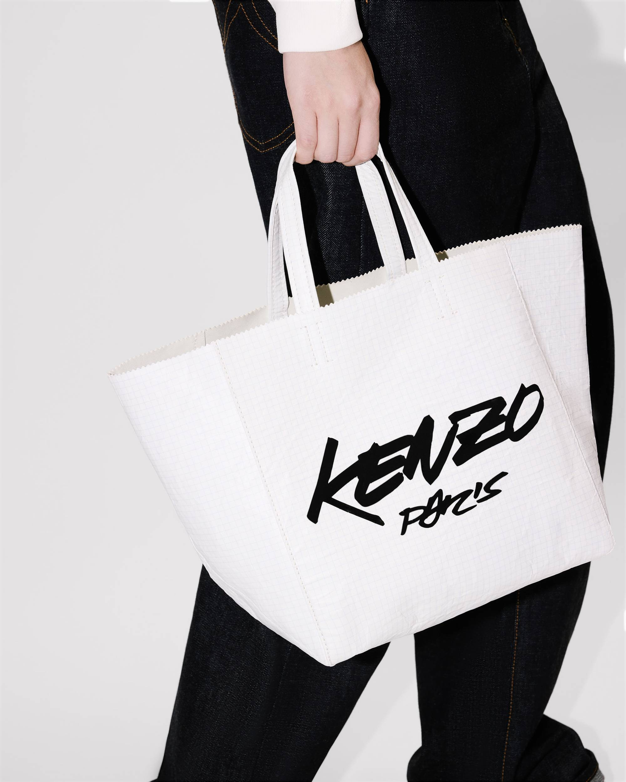 'Kenzo x Futura 2000' small tote bag 'Kenzo Paper' in leather - 4
