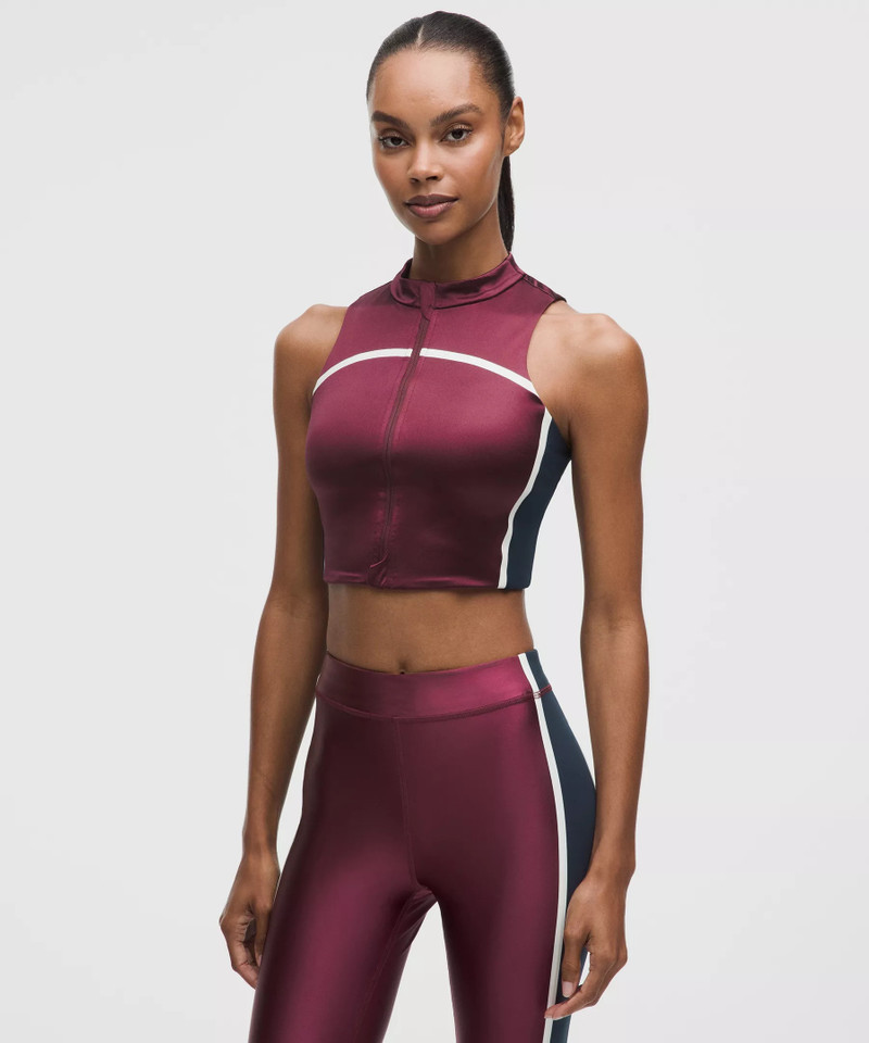Satin Shine Full-Zip Tank Top Medium Support, B/C Cup *Stripe 1