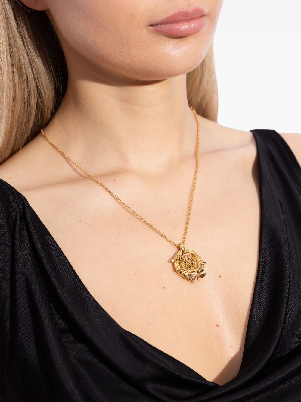 Medusa Head necklace - 2