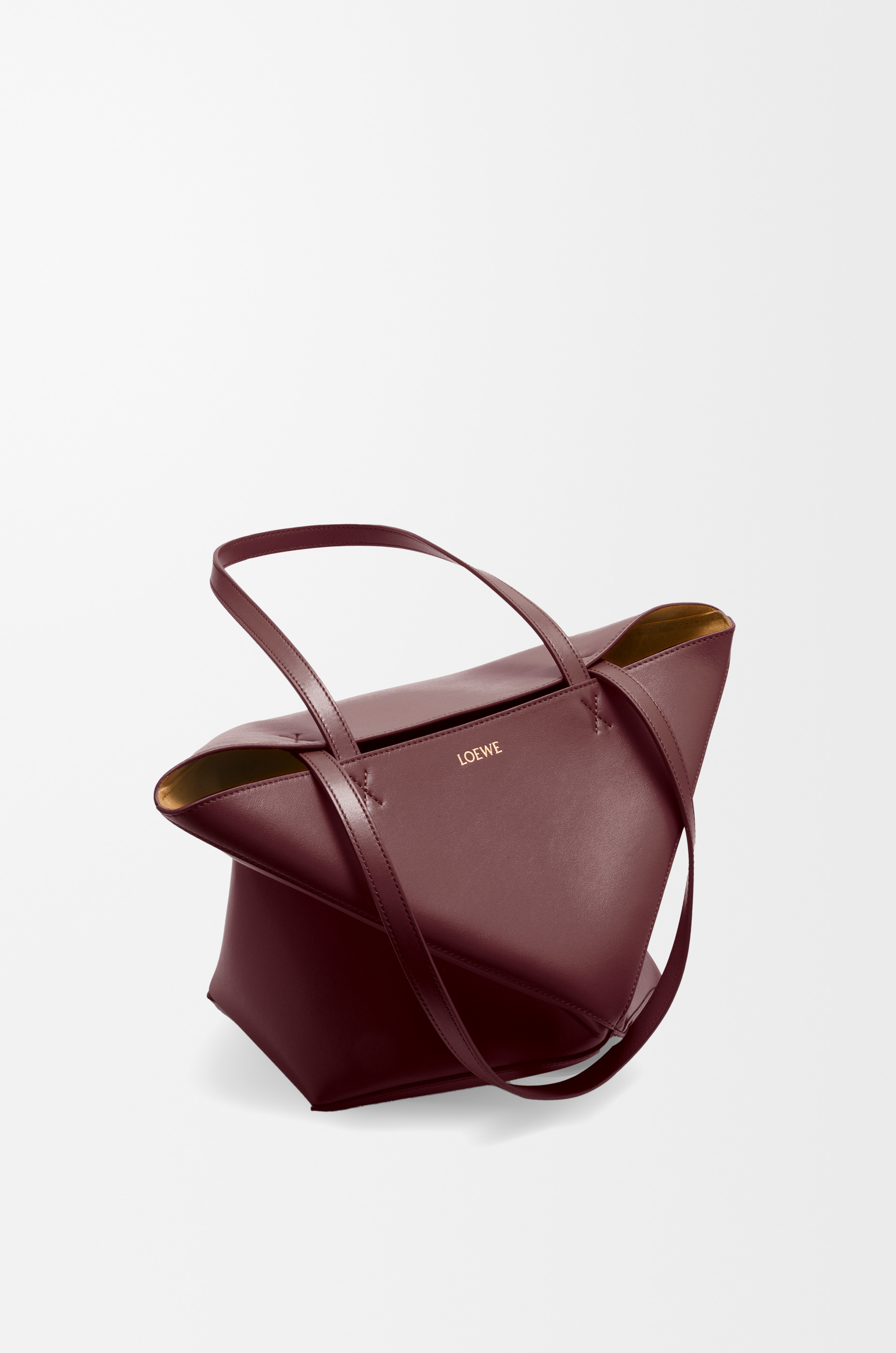 Puzzle Fold Tote in shiny calfskin - 5