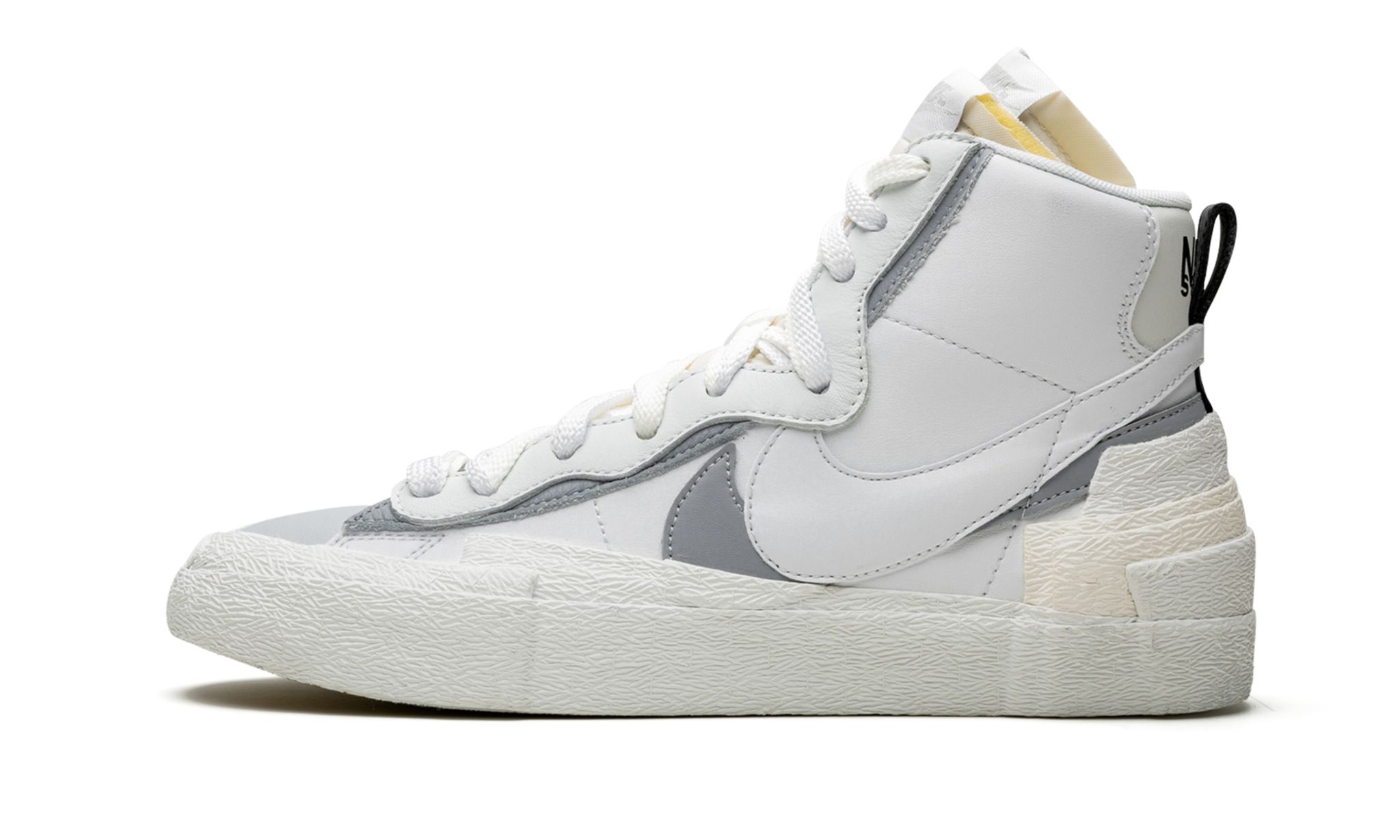 Blazer Mid "Sacai - Triple White" - 1