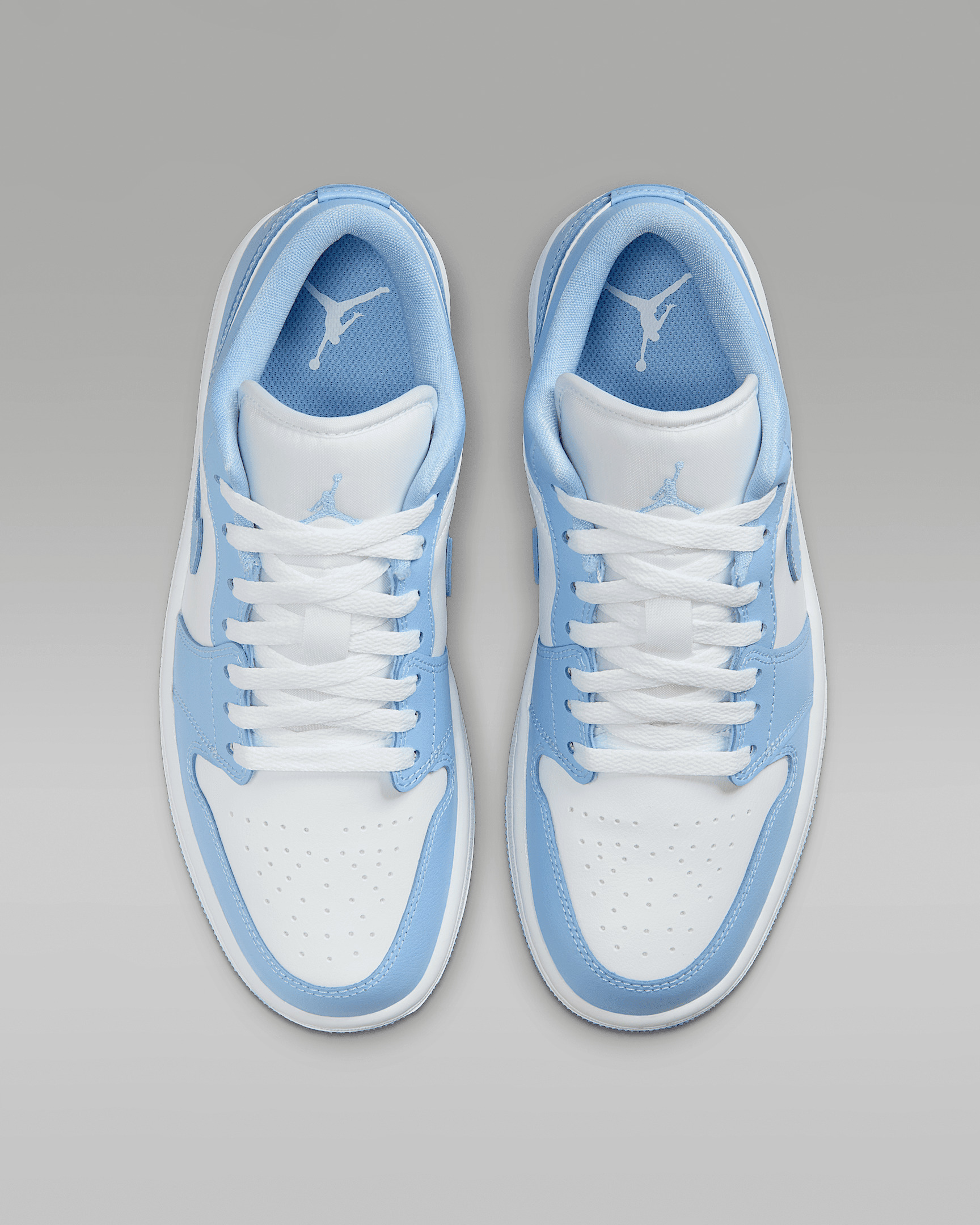 Air Jordan 1 Low Women's Shoes - 4