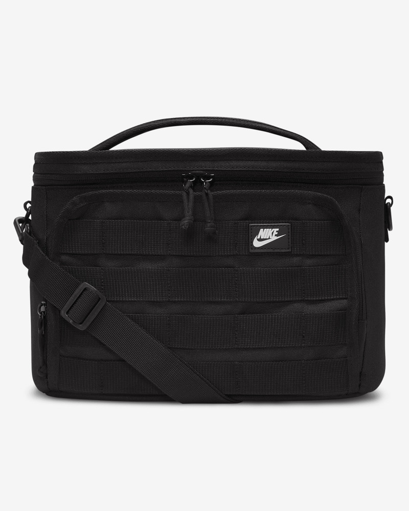 Nike Nike Sportswear Plus Lunch Bag (9L) outlook
