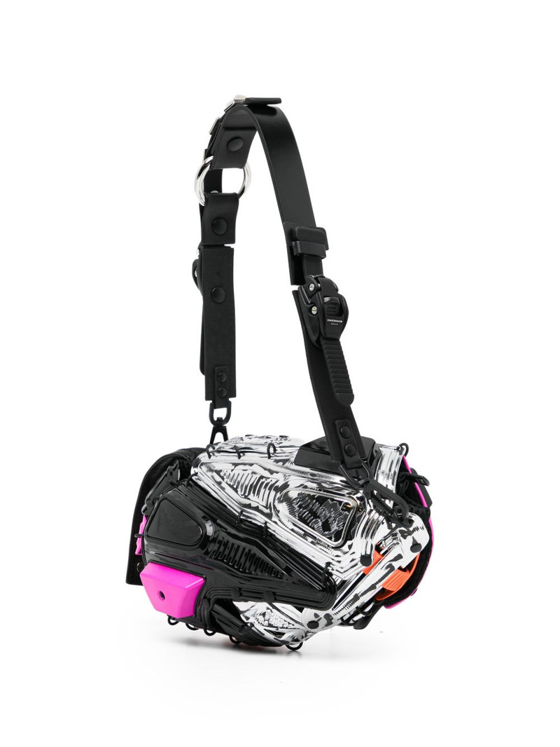 I02 shoulder bag 3