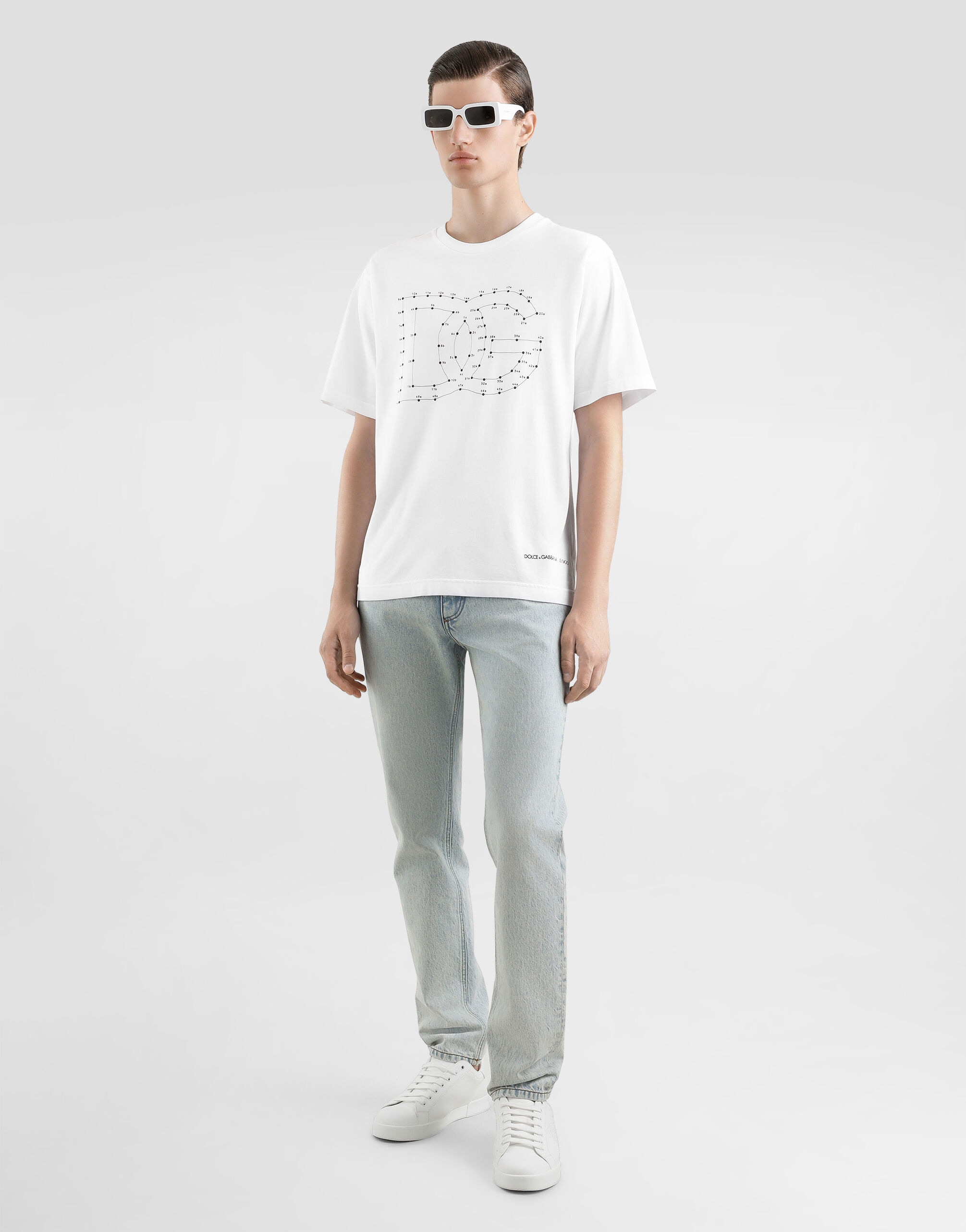 Regular-fit cotton jeans with tag - 2