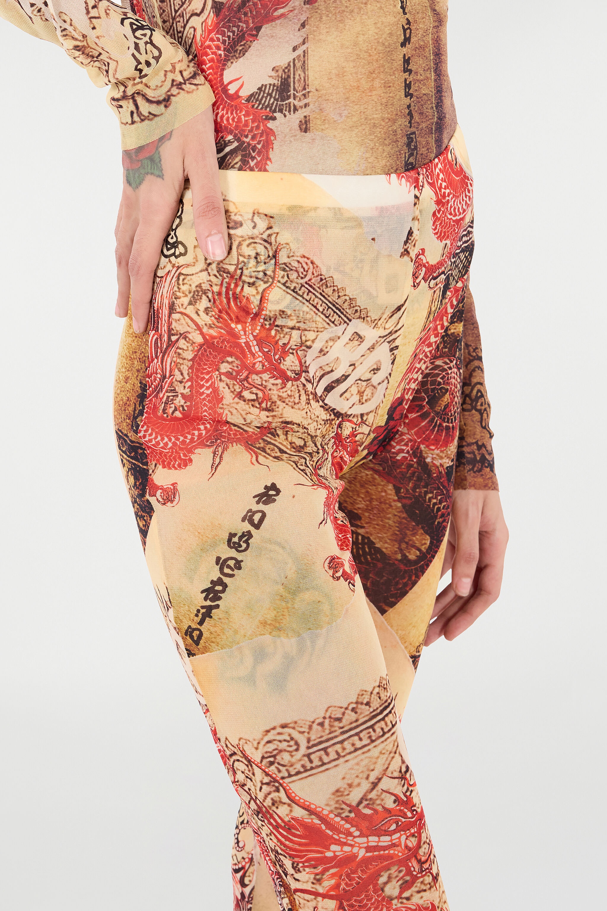 Pants with Oriental Print - 6