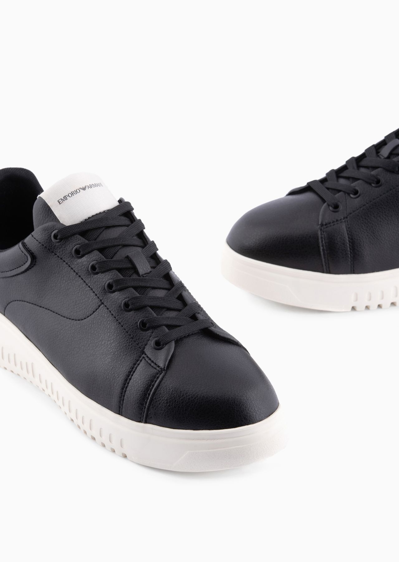 Tumbled-leather sneakers with oversized soles - 4
