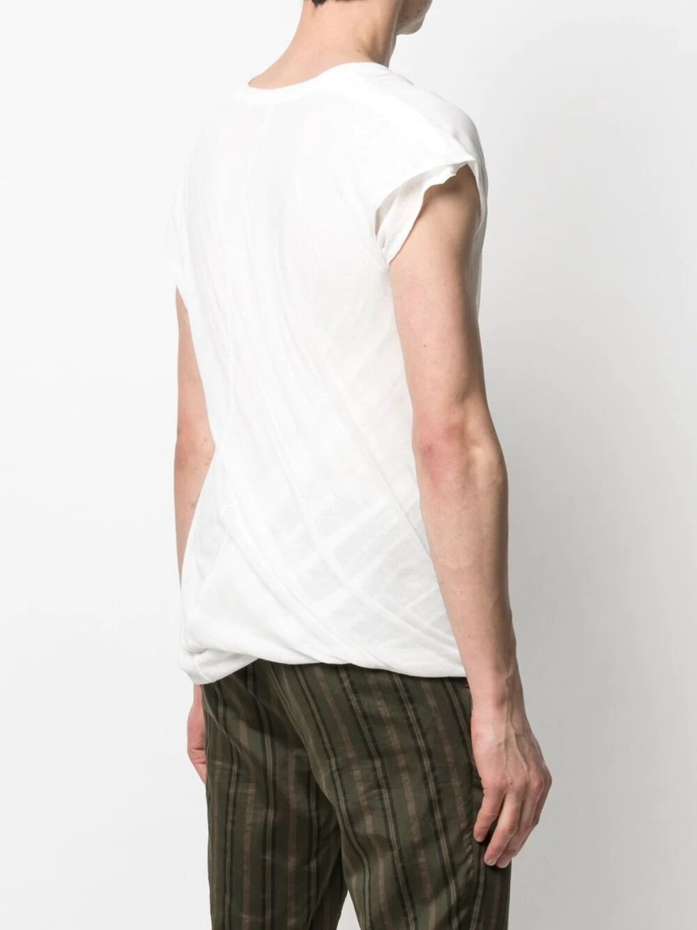 layered V-neck T-shirt - 4