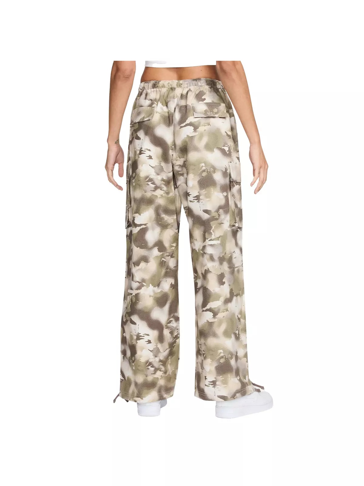 Women's Sportswear Camo Cargo Pants - 2