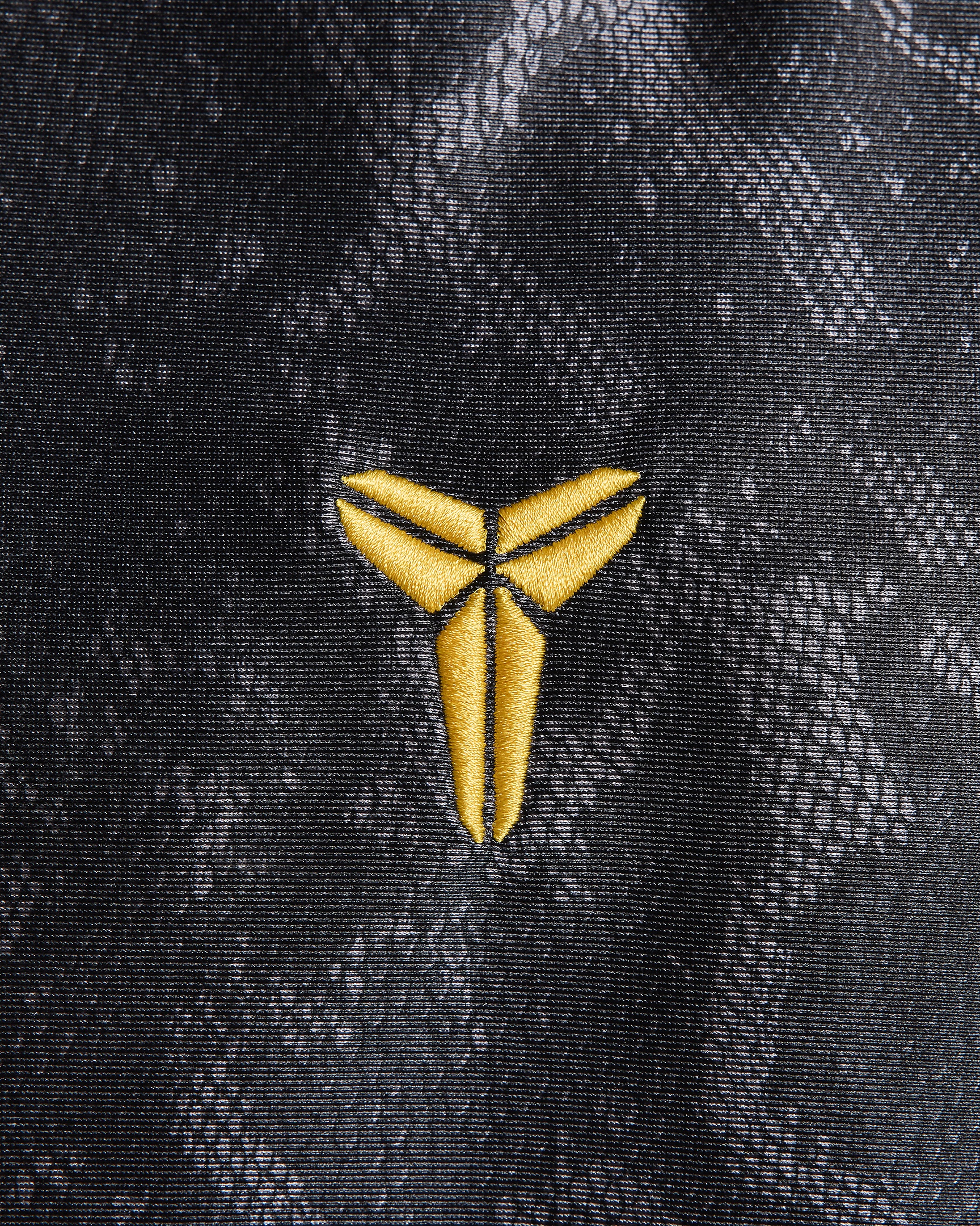 Nike Kobe Men's Dri-FIT Standard Issue Reversible Basketball