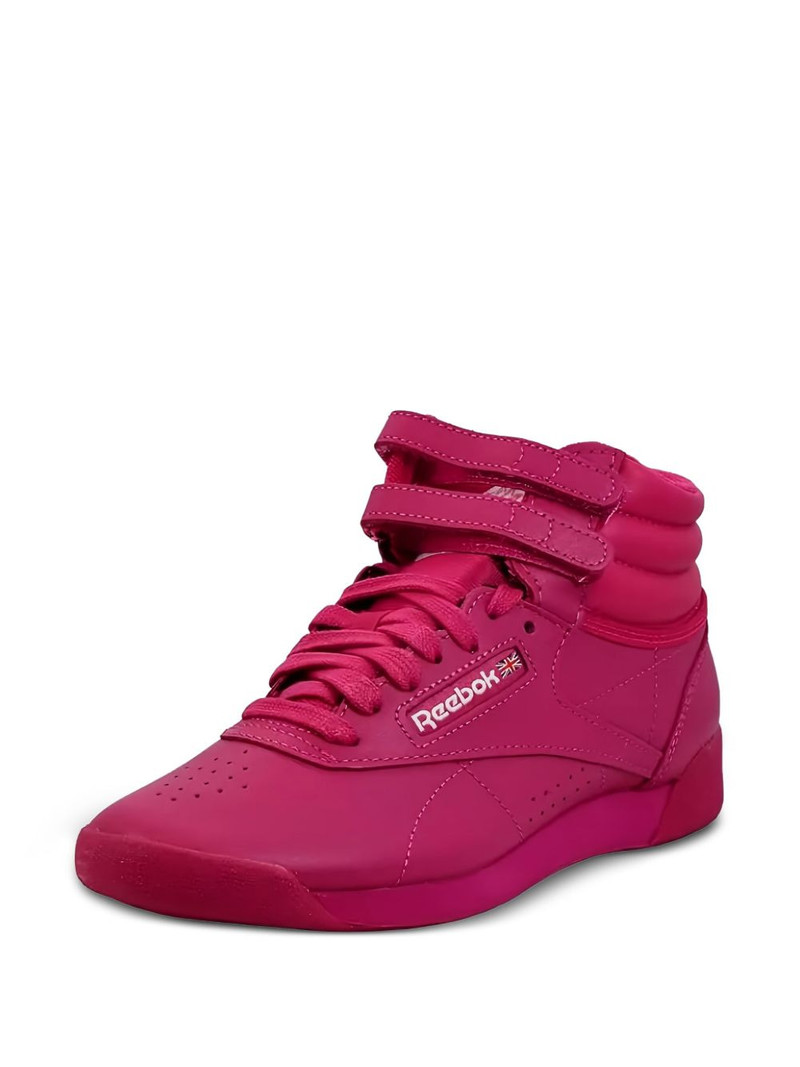 Reebok F/S "Pink" sneakers outlook