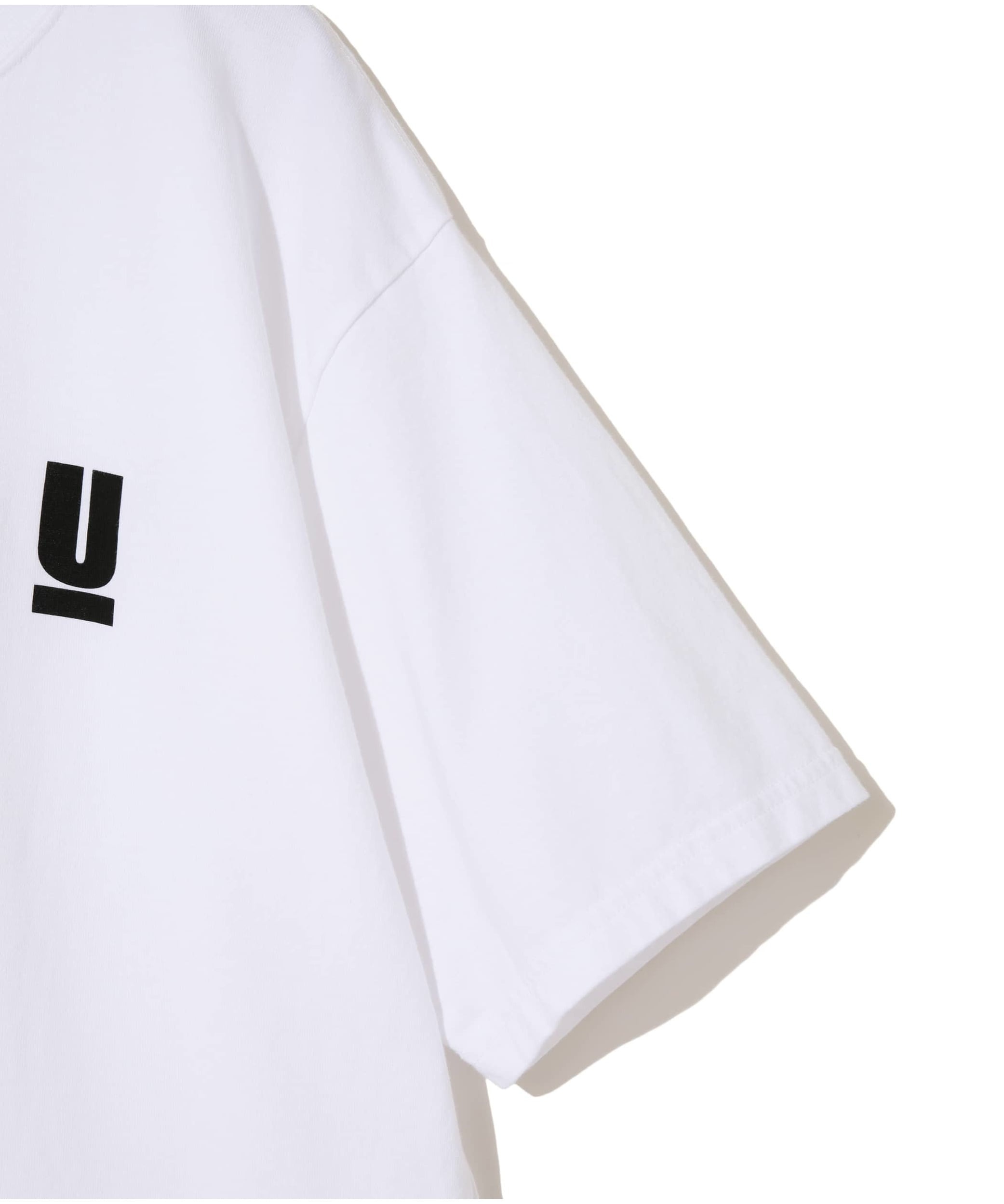 UB0C6803 - 4