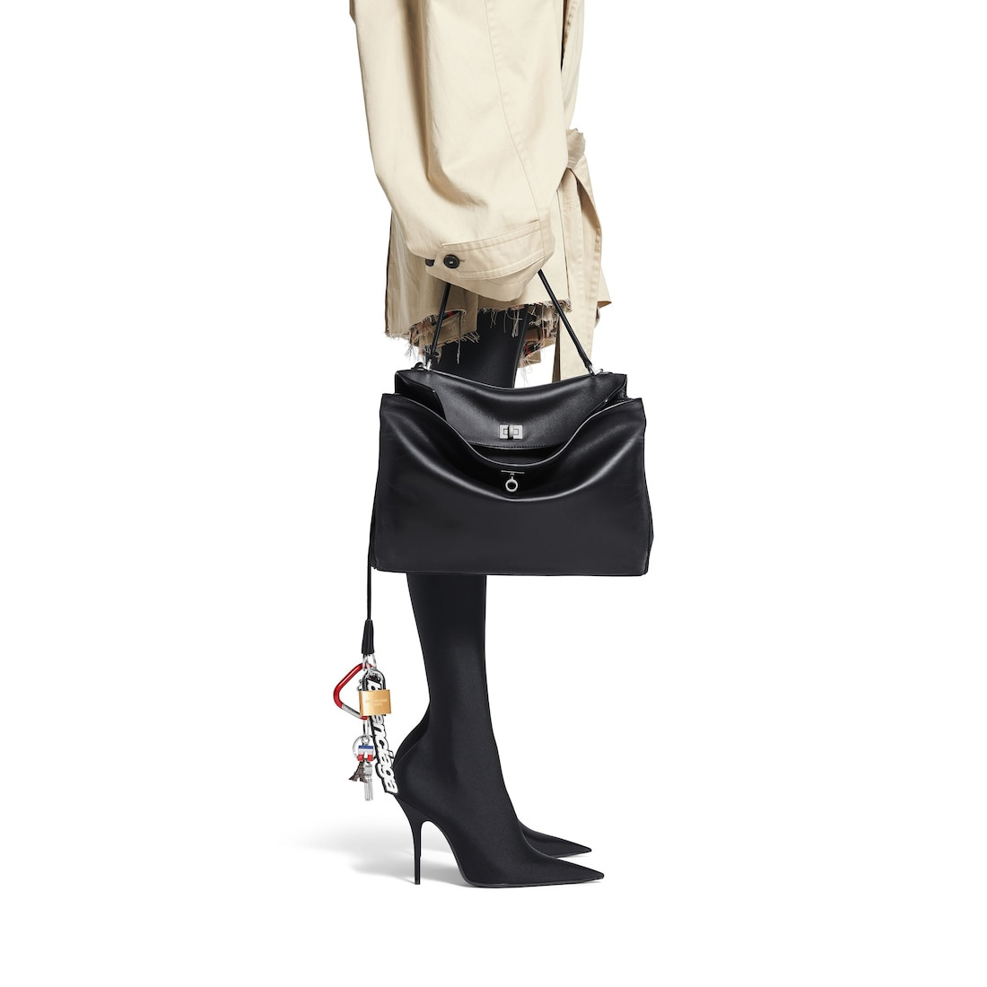 Women's Rodeo Medium Handbag Used Effect With One Charm in Black - 9