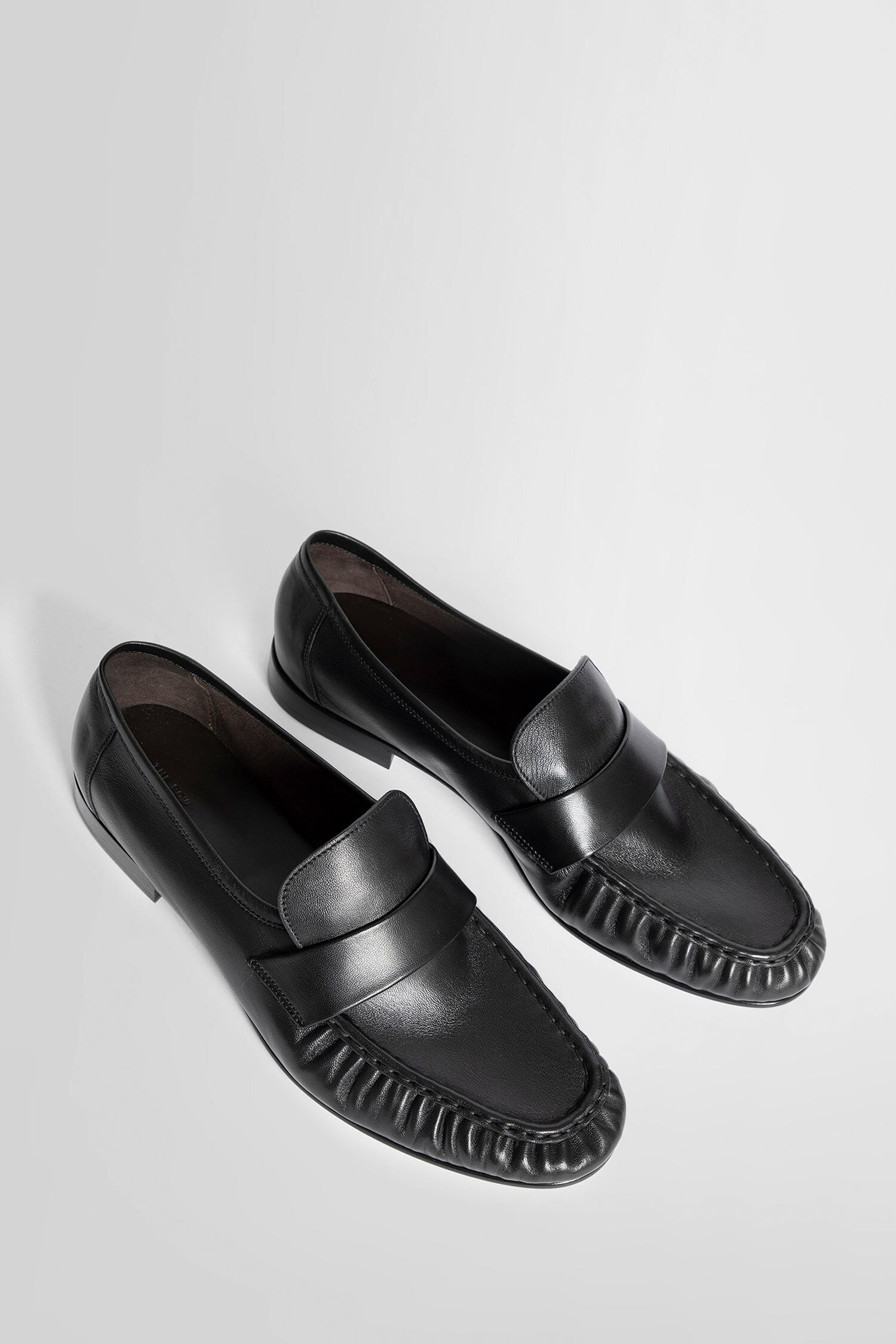 THE ROW MAN BLACK LOAFERS - 6