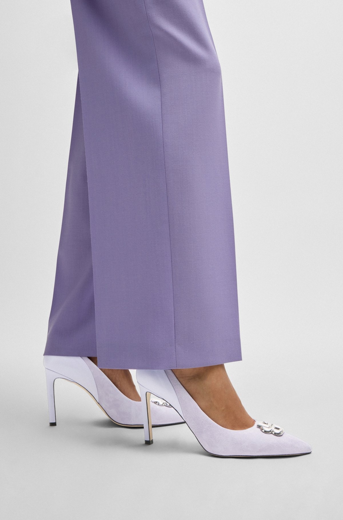 LEATHER AND SUEDE PUMPS WITH DOUBLE B MONOGRAM TRIM - 4