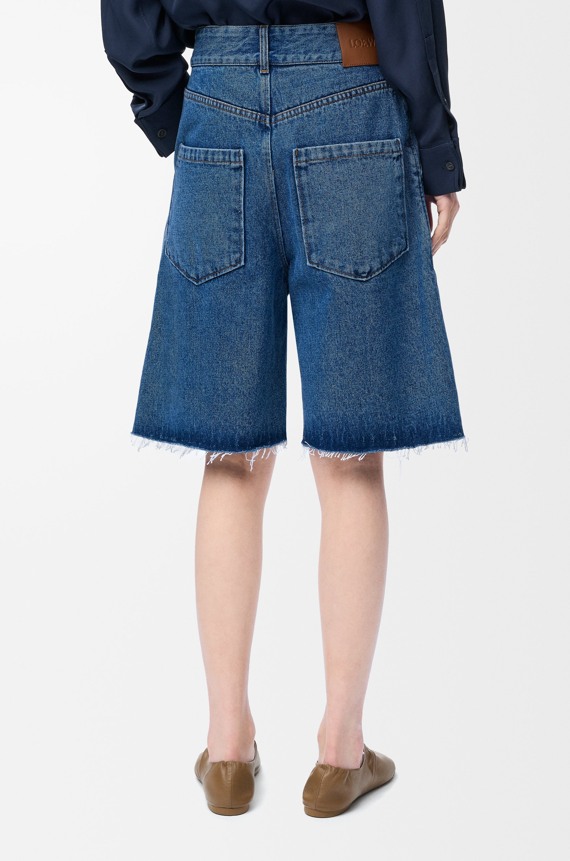 Anagram shorts in denim - 4