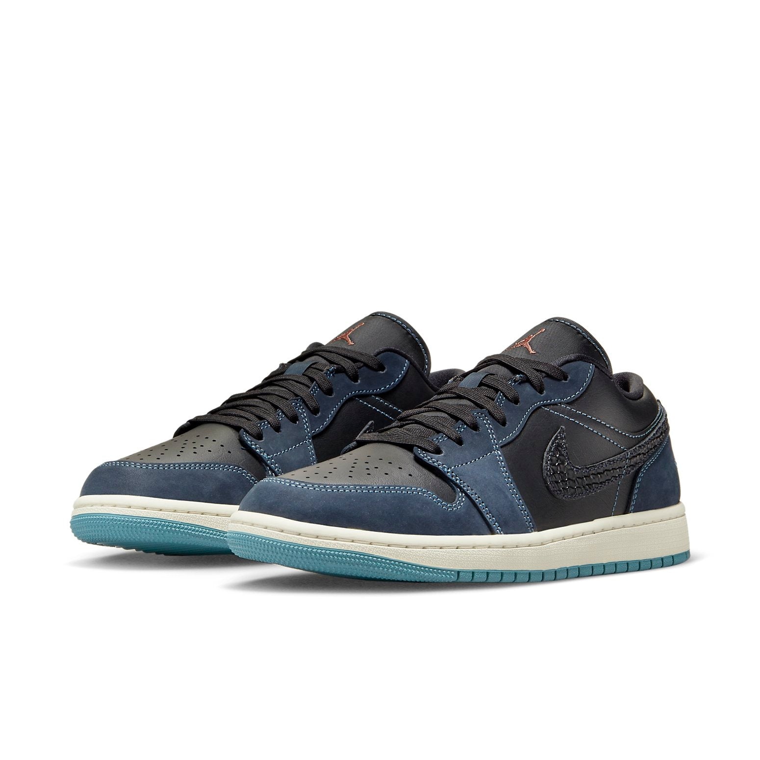 (WMNS) Air Jordan 1 Low 'Midnight Navy' FJ5478-010 - 3