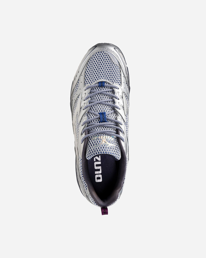 Mizuno MXR Space Lights outlook