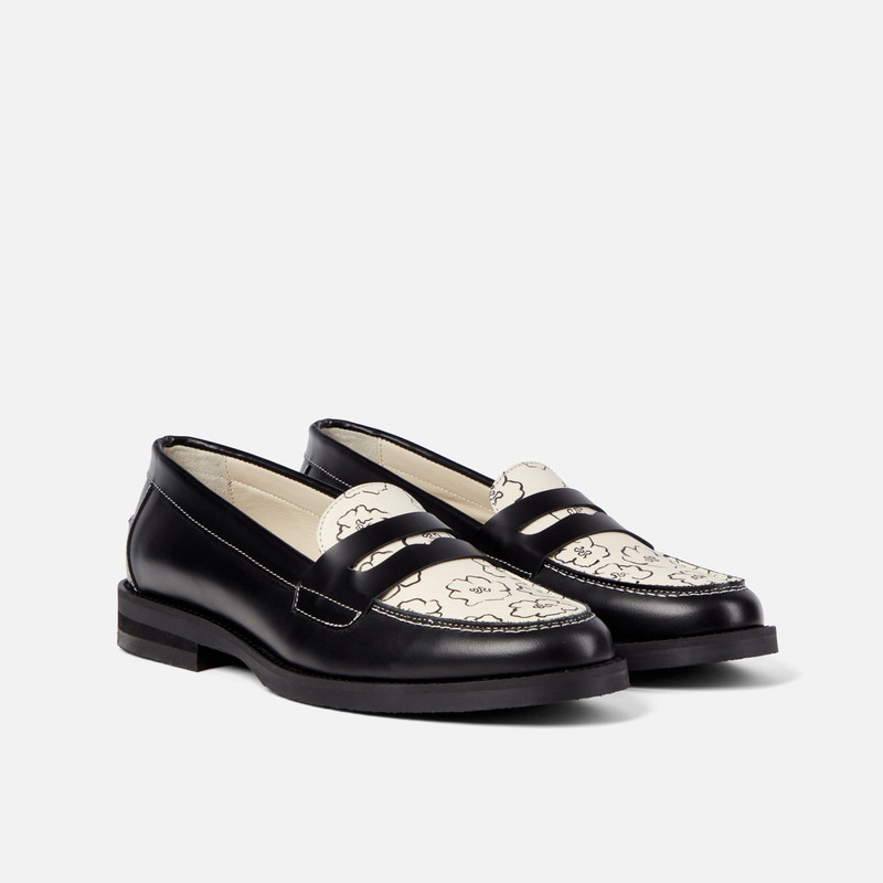 Wilde Black Sketch Floral Penny Loafer - Women's 3