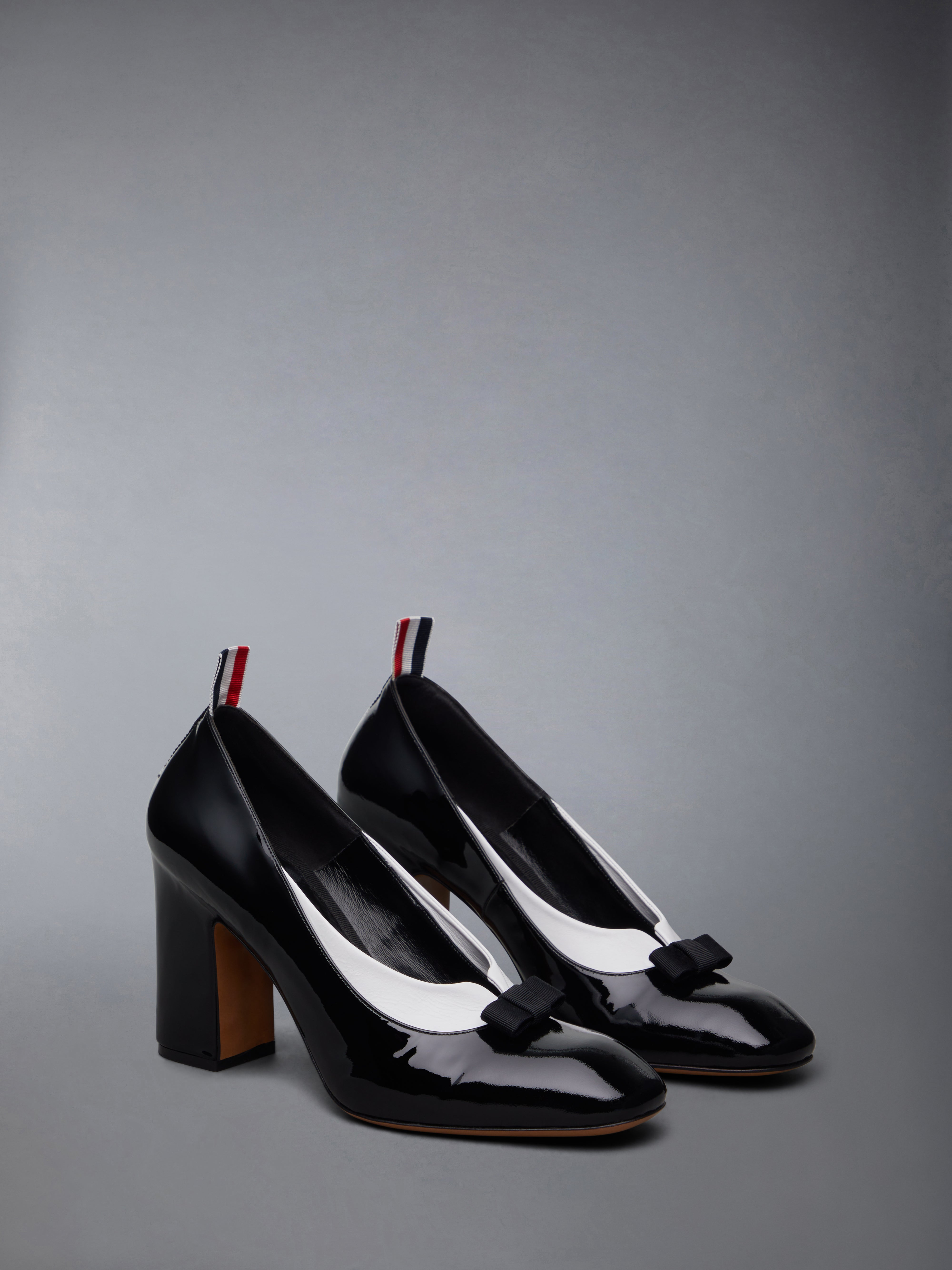 Patent Vitellino Gooddyear Leather Sole Bow and Collar Heel Court Shoe - 2